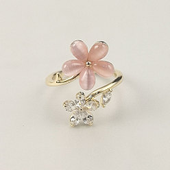 Pink Латунные микро проложить манжеты кольца кубического циркония, цветок, с кошачий глаз, розовые, внутренний диаметр: 17 мм