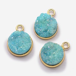 Medium Blue Electroplate Natural Druzy Quartz Crystal Pendants, Dyed, with Golden Plated Brass Finding, Flat Round, Medium Blue, 14~15x11x5mm, Hole: 2mm