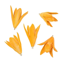Oro Colgantes de resina epoxi y flores secas, encanto de capullo de magnolia, con instrumentos de viento, dorado, oro, 37~42x27~34x24~36 mm, agujero: 1.6 mm