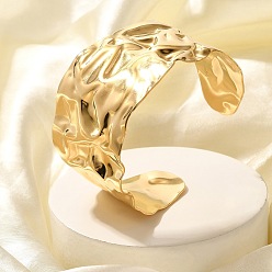 Настоящее золото 18K Текстурированные женские браслеты-манжеты 304 из нержавеющей стали, реальный 18 k позолоченный, внутренний диаметр: 2-1/4 дюйм (5.65 см)