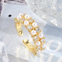 Настоящее золото 18K Открытые манжеты из латуни с микропаве и прозрачным цирконием для женщин, с пластиковой жемчужины, реальный 18 k позолоченный, 6 мм