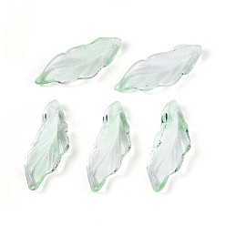 Бледно-Зеленый Подвески из прозрачного стекла с росписью для запекания, лист, бледно-зеленый, 26~26.5x9~9.5x6.5~7.5 мм, отверстие : 1.2~1.5 мм, Около 917 шт / 1000 г