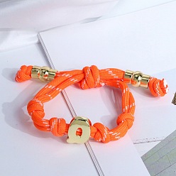 Темно-Оранжевый Браслеты из хлопкового шнура с плетеным узлом и буквой Q, латунные подвески в виде букв алфавита для женщин и мужчин, золотые, темно-оранжевый, внутренний диаметр: 1.97~2.76 дюйм (5~7 см)