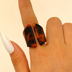 Седло Коричневый Акриловые открытые кольца-манжеты для женщин, самородки с леопардовым принтом, седло коричневый, 17 мм
