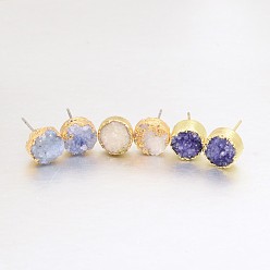 (52) Непрозрачная лаванда Плоский круглый натуральный druzy агата серьги стержня, с латунной фурнитурой золотого цвета, разноцветные, 10x6~7 мм , штифт: 0.8 мм