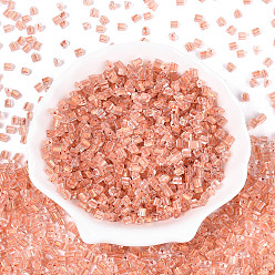 Легкий Лосось Прозрачные внутри цветные стеклянные бусины, треугольные, светлый померанцевый, 3.4x3.4~3.8x3.4~3.8 мм, отверстие : 1 мм, Около 7500 шт / фунт