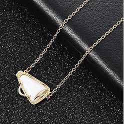 Настоящее золото 14K Латунные ожерелья с подвеской в виде трубы для черлидинга из белой эмали, реальный 14 k позолоченный, 15.75 дюйм (40 см), Удлинитель цепи: 50 мм