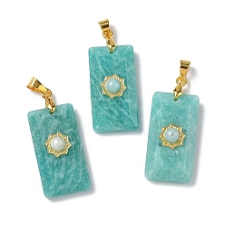 Амазонит Граненые подвески из натурального амазонита, Прямоугольный элемент с подвесками в виде солнца, с латунной фурнитурой золотистого оттенка и декоративными элементами в виде ламелей., 25x13x7 мм, отверстие : 5x3.5 мм