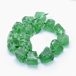 Green Glass Beads Strands, Nuggets, Green, 19~32x16~28x6~18mm, Hole: 3mm, about 15~18pcs/strand, 16.5~18.1 inch(42~46cm)