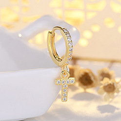 Letter T Латунные серьги-кольца из прозрачного кубического циркония, золотые, Письмо T, 24x7 мм