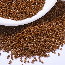 (DB2109) Окрашенная Непрозрачная Сиена Дуракоат Бусины miyuki delica, цилиндр, японский бисер, 11/0, (db 2109) окрашенная в непрозрачную сиенну дюракоат, 1.3x1.6 мм, Отверстие: 0.8 мм, о 2000 шт / бутылка, 10 г / бутылка