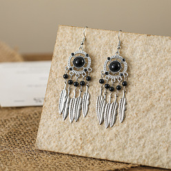 Черный Серьги из сплава из смолы, плоские круглые с пером, серебряные, чёрные, 70 мм