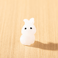 Белый Фигурки кроликов из светящейся смолы, украшения, светится в темноте, Микропейзаж, украшения для рабочего стола в машине, дома, белые, 24x18 мм