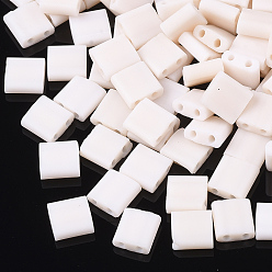 Лавандовый румянец 2 бисер матовый стеклянный непрозрачный, матовые, квадратный, лавандовый румянец, 5x4.5~5.5x2~2.5 мм, отверстие : 0.5~0.8 мм