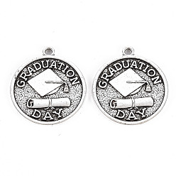 Античное Серебро Сплавочные подвески тибетского стиля, без свинца и без кадмия, плоский круглый со словом выпускной день, античное серебро, 25x22x1 мм, отверстие : 1.8 мм, Около 201 шт / 500 г