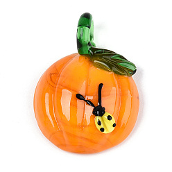 Оранжевый Подвески лэмпворк ручной работы, тыква с божьей коровкой, оранжевые, 40~42x29~30x12~14 мм, отверстие : 6~7x5~6 мм