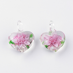 Pink  Сверкающие кулоны лэмпворк ручной работы, с внутренним цветок, сердце, розовые, 28~33x22~23x11~13 мм, отверстие : 4~6 мм