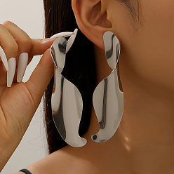 Twist Преувеличенные серьги-гвоздики из сплава, платина, твист, 97x29 мм