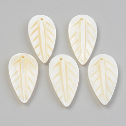 Seashell Color Natural Freshwater Shell Pendants, Leaf, Seashell Color, 29~31x13.5~15x3mm, Hole: 1.2mm