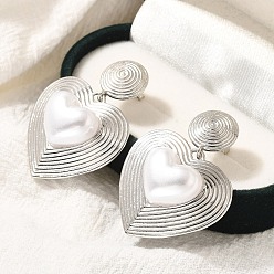 Платина Серьги-гвоздики в форме сердца из латуни с покрытием стойки, долговечный, без свинца и без кадмия, с абс жемчуга, платина, 41x30.5 мм