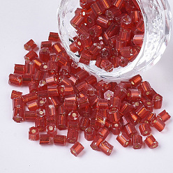 Rouge 6/0 deux verre taillé perles de rocaille, hexagone, Argenté, rouge, 3.5~5x3.5~4mm, trou: 1 mm, environ 4500 PCs / sachet 