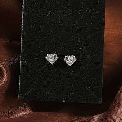 Платинированный Женские серьги-гвоздики из латуни с микропаве и прозрачным кубическим цирконием, сердце, Реальная платина, 6x6.5 мм