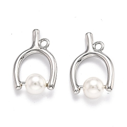 Платинированный Латунные подвески в форме треугольника, с оболочкой жемчуг, Реальная платина, 17x11x5 мм, отверстие : 1 мм