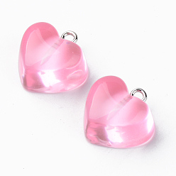 Pink Прозрачные смоляные подвески, с платиновым тоном железная петля, сердце, розовые, 16.5x17x9.5 мм, отверстие : 1.8 мм