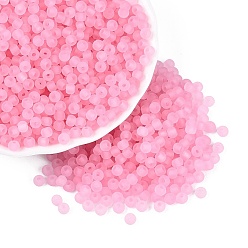 Rose Chaud Perles de rocaille en verre transparent dépoli fgb, ronde, trou rond, teint et cœur, rose chaud, 4~4.5x3~3.5mm, Trou: 1.4~1.5mm, environ 7500 pcs / livre