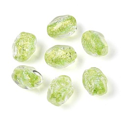 Зеленый газон Ручной стеклянные фольга бисер пряди, самородки, зеленый газон, 13~14.5x9.5~11x9.5~11 мм, отверстие : 1~1.4 мм, около 28 шт / нитка, 14.17~14.76 дюйм (36~37.5 см)