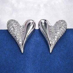 Платина Серьги-гвоздики из циркония, сердце, платина, 23.5x20.5 мм