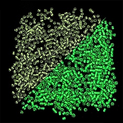 Желтый 11/0 светящиеся стеклянные бусины, внутри цветов, светящиеся в темноте круглые бусины, желтые, 2 мм, отверстие : 1 мм, около 660 шт / упаковка
