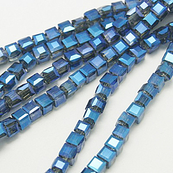 Синий Стеклянные бусины с гальваническим покрытием , граненые, кубические, синие, 6x6x6 мм, отверстие : 1 мм, около 100 шт / нитка, 22.4 дюйм