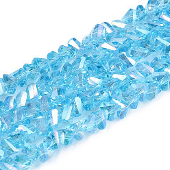 Небесно-голубой Гальванизируйте прозрачное стекло бисер нитей, треугольные, с покрытием AB цвета, граненые, голубой, 3~3.5x4~4.5x4~4.5 мм, отверстие : 0.8 мм, около 121~131 шт / нитка, 14.37~15.35 дюйм (36.5~39 см)