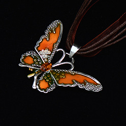 Темно-Оранжевый Кулон в виде бабочки из эмалевого сплава, полиэстеровая лента, вощеный шнур, многорядное ожерелье, платина, темно-оранжевый, 17.72 дюйм (45 см)