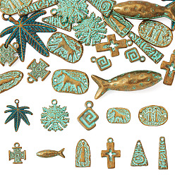 Античный Бронзовый Зеленый 22 шт 11 стили бусины из сплава в тибетском стиле, разнообразные, античная бронза и зеленая патина, 13~40x9.5~32x2~11.5 мм, отверстие : 1~3 мм, 2 шт / стиль