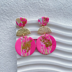 Фуксиновый Серьги-гвоздики из полимерной глины и сплава, плоский круглый с полукругом, золотые, красно-фиолетовые, 55x30 мм