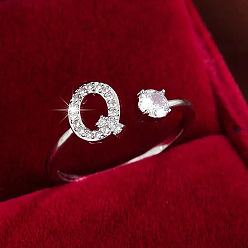 Letter Q Кольца-манжеты из латуни и кубического циркония, буквы, платина, Буква Q, внутренний диаметр: 17 мм