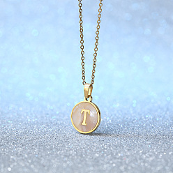 Letter T Плоские круглые ожерелья с инициалами из нержавеющей стали с натуральными белыми ракушками для женщин, золотые, цвет морской раковины, Письмо T, 18.11 дюйм (46 см)