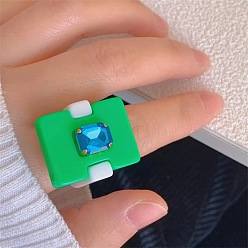 Зеленый Кольца из смолы для женщин и девочек, прямоугольные, зелёные, внутренний диаметр: 17 мм