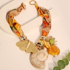 Цвет Древесины Шарф-ожерелье из богемского сплава с подвеской в виде бабочки, цветка из смоляной ракушки и пластика CCB для женщин, золотые, деревесиные, 18.90 дюйм (48 см)