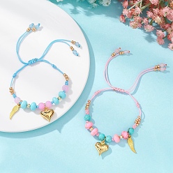 (52) Непрозрачная лаванда Браслеты с подвесками в виде крыла из сплава и 304 из нержавеющей стали в форме объемного сердца, регулируемые плетеные браслеты из синтетических и натуральных драгоценных камней и стеклянных бусин для пары, разноцветные, внутренний диаметр: 1-1/4~2-7/8 дюйм (3.3~7.35 см)