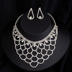 Teardrop Комплекты из цепочки из сплава с кристаллами и стразами, а также серьги-гвоздики., платина, слеза, 560 мм, Кулон : 80 мм