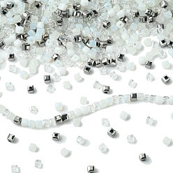 Белый 500шт. кубические стеклянные бусины, граненые, смешанный стиль, белые, 4x4x4 мм, 500 шт / комплект