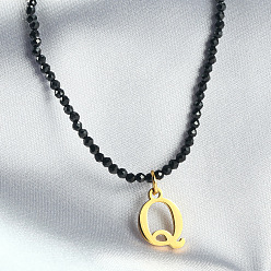 Letter Q 304 подвеска из нержавеющей стали с инициалом, ожерелья из граненых круглых бусин черного стекла для женщин, золотые, Буква Q, 15.35 дюйм (39 см)