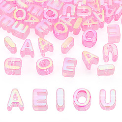 Rose Chaud 50 pcs 5 styles placage uv perles acryliques irisées arc-en-ciel, perles initiales, lettre aeiou, rose chaud, 20.5~21x8.5~18x13.5~14mm, Trou: 6mm, 10 pcs / style