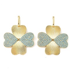 Chapado en Oro Real 18K Colgantes de circonita cúbica azul cielo con micro pavé de latón, trébol con dijes de corazón, chapado en rack, larga duración plateado, sin plomo y cadmio, real 18 k chapado en oro, 41.5x32.5x2.5 mm, agujero: 9x5 mm