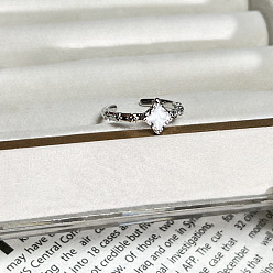 Rhombus Манжеты с латунной эмалью, платина, ромб, внутренний диаметр: регулируемый