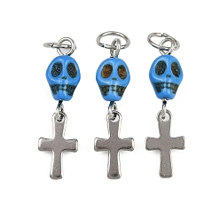 Озёрно--синий Подвески в виде черепа из синтетической бирюзы, окрашенные в стиле Хэллоуина, с 304 крестовиной из нержавеющей стали и открытыми соединительными кольцами, цвет нержавеющей стали, Плут синий, 26x7x6.5 мм, отверстие : 4.6 мм