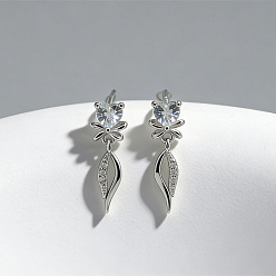 Platin Farbe Messing Micro Pave klare Zirkonia Ohrstecker Ohrringe, Herz & Blatt, Platin Farbe, 17x5 mm